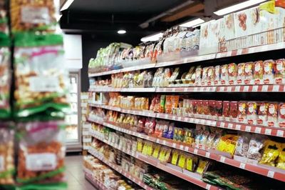 警惕營(yíng)銷(xiāo)陷阱 我國(guó)并無(wú)'兒童食品'特殊分類(lèi)，選購(gòu)需理性